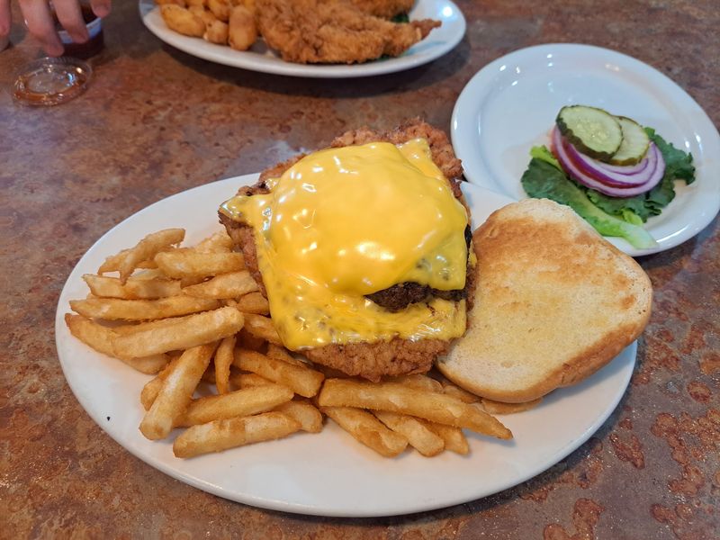 Grid Iron Grill & Sports Bar, Webster City