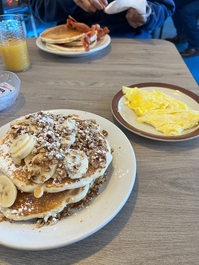 Breakfast Favorites Keep People Coming Back