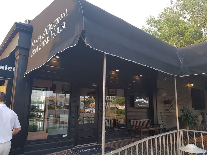 Folk’s Folly Prime Steak House