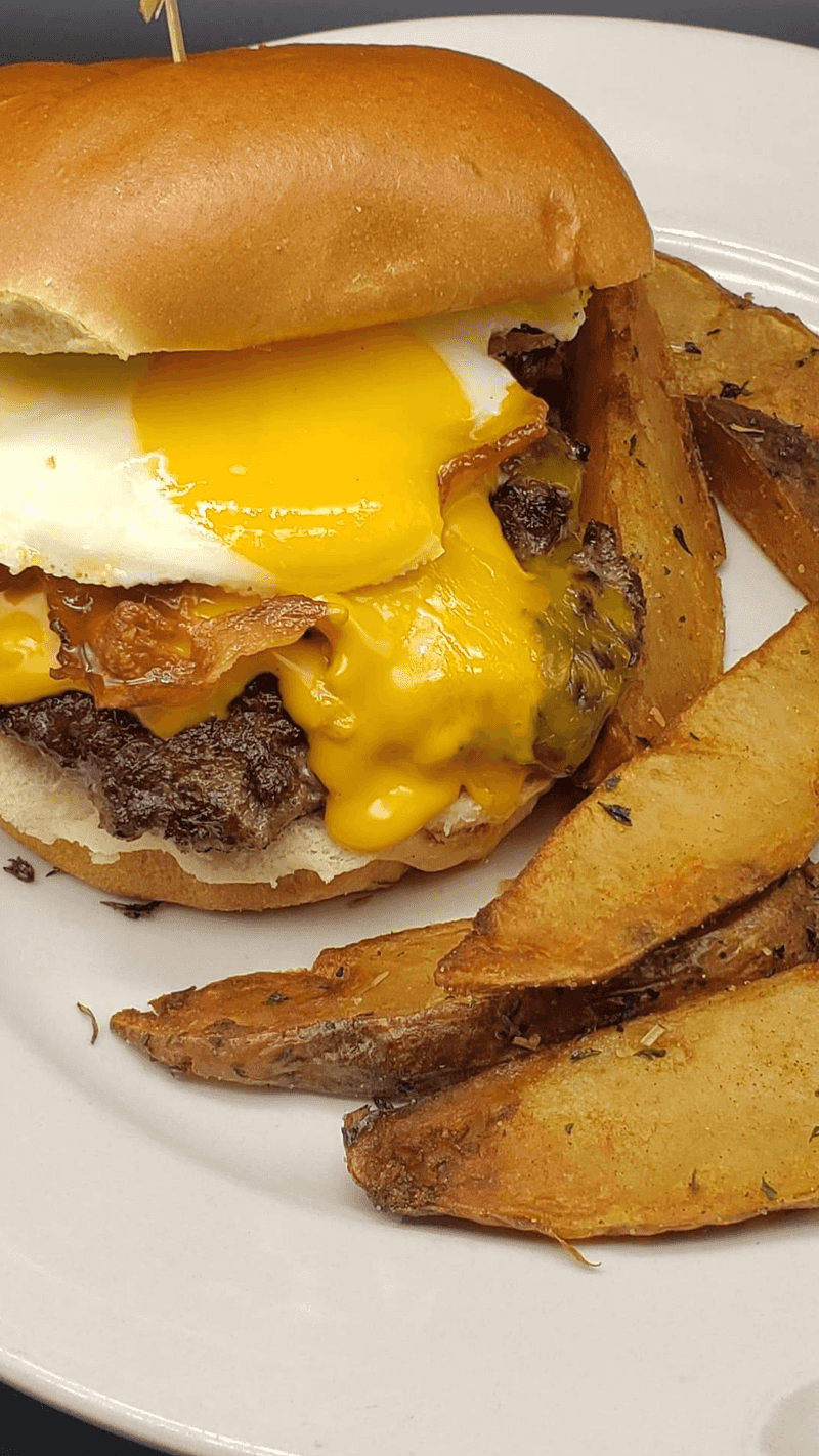 Burgers, Seafood And Sandwiches Give The Table More Choices