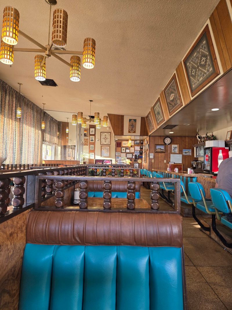 The Dining Room Still Feels Like A Classic Diner