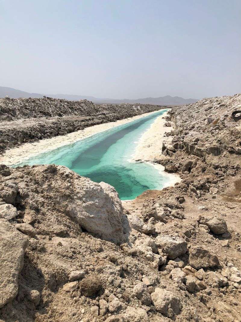 Bristol Dry Lake Completes The Desert Contrast