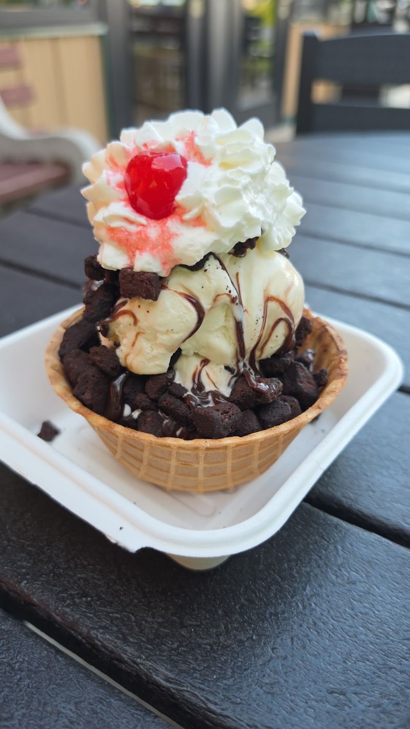 Homemade Ice Cream That Steals the Show
