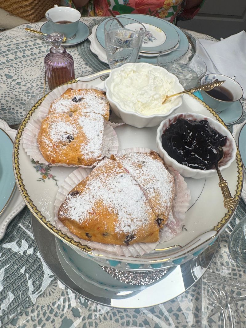 Lindy's Tea Rooms, St. Petersburg, FL
