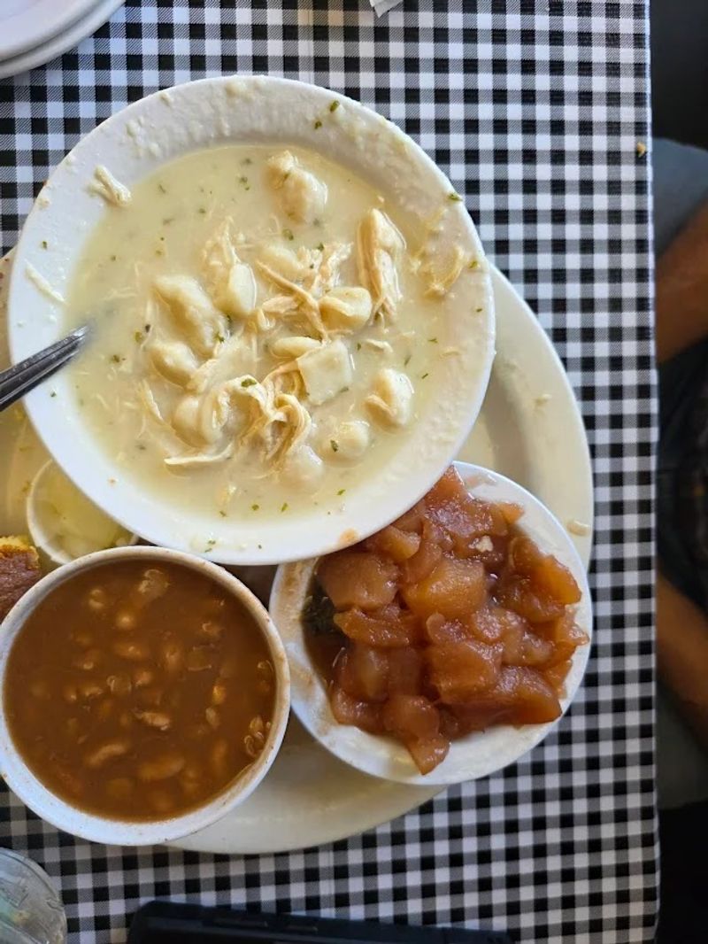 Vegetable Beef Soup Gives Lunch A Warm Starting Point