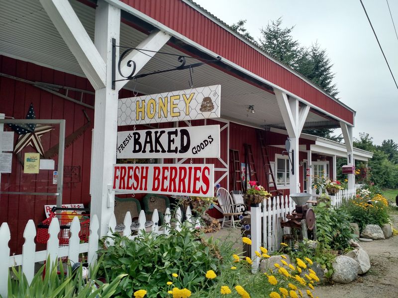 The US-31 Fruit Stop Runs On A Seasonal Calendar