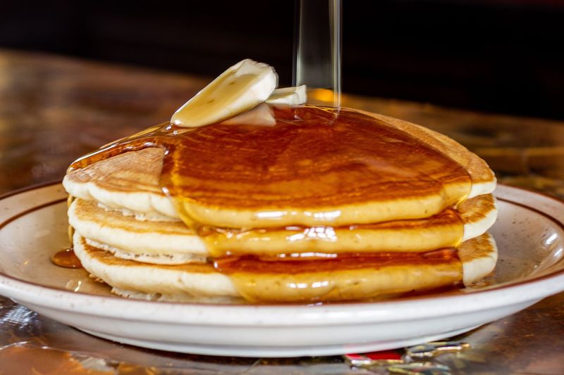 A Highway 24 Stop Where Breakfast Feels Like A Find