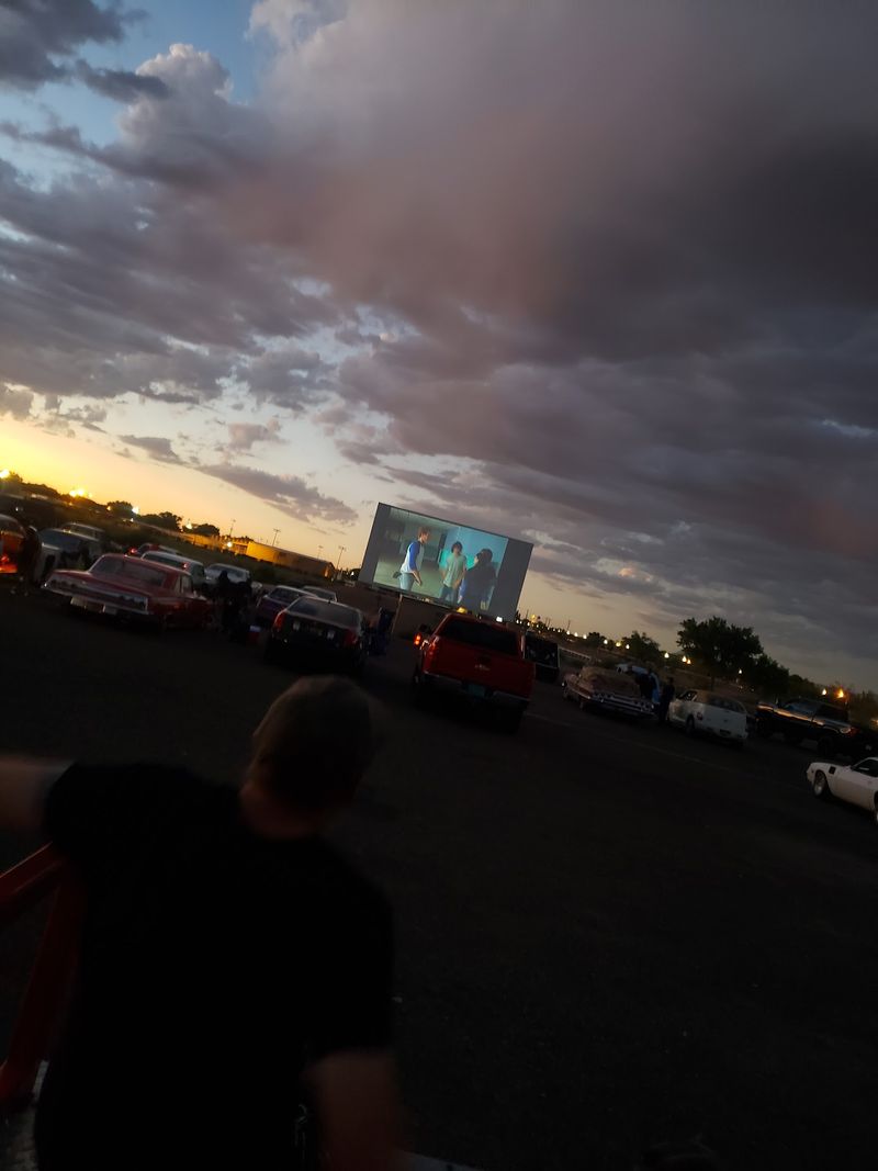 A Drive-In Tucked Into Los Lunas