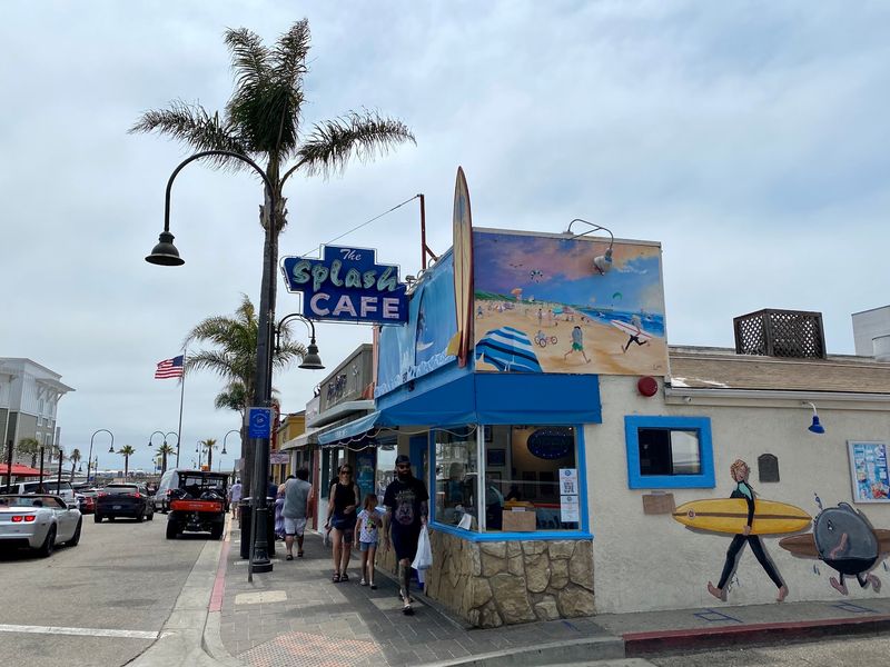A Small Surf Shack a Block From the Pier