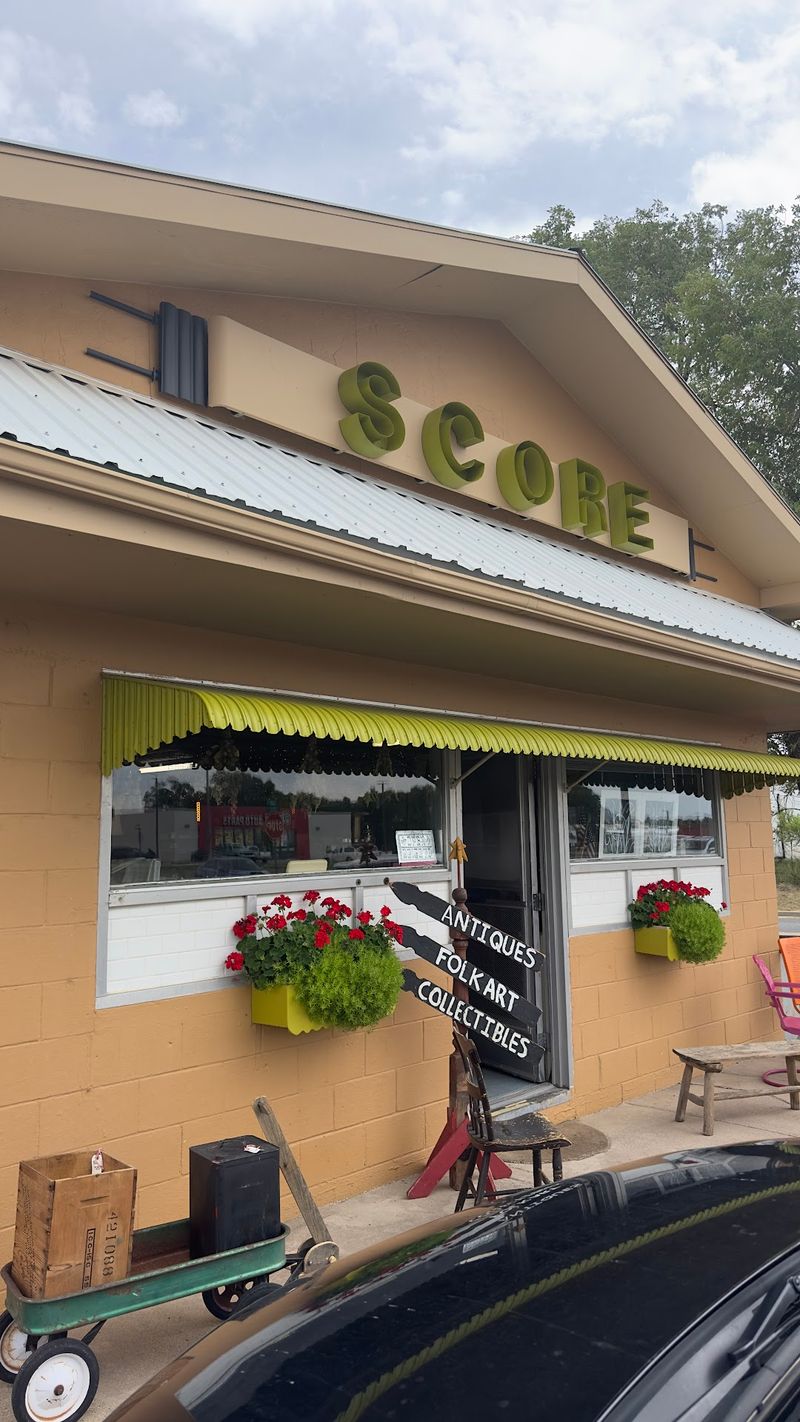 A Small Storefront in Northern New Mexico's Gateway Town