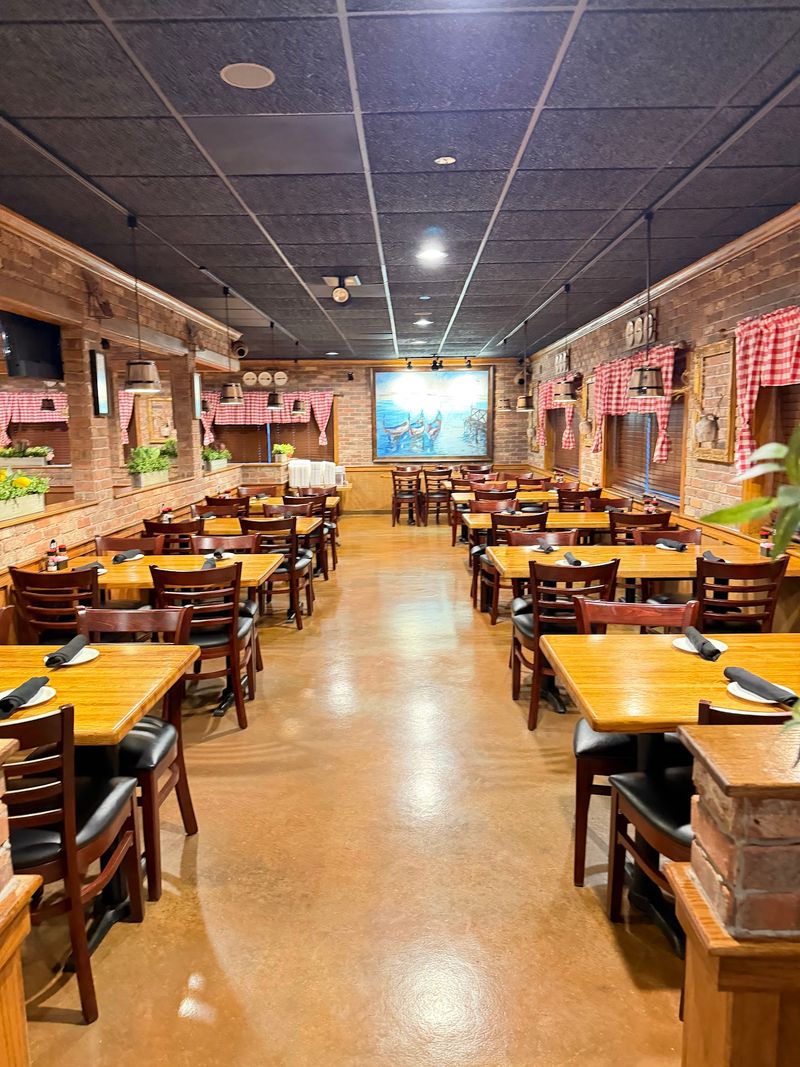 Bella's Olathe on 135th Street