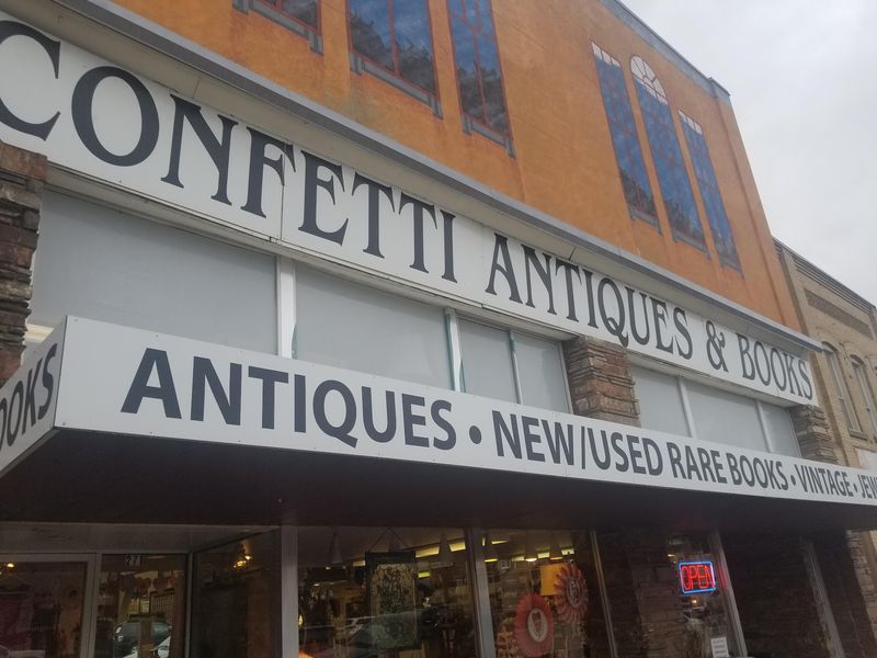 Confetti Antiques & Books, Spanish Fork, UT