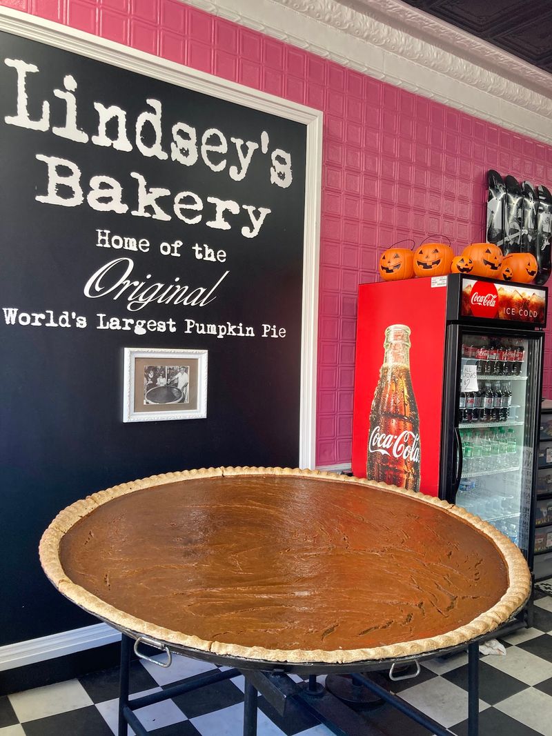 Lindsey's Bakery