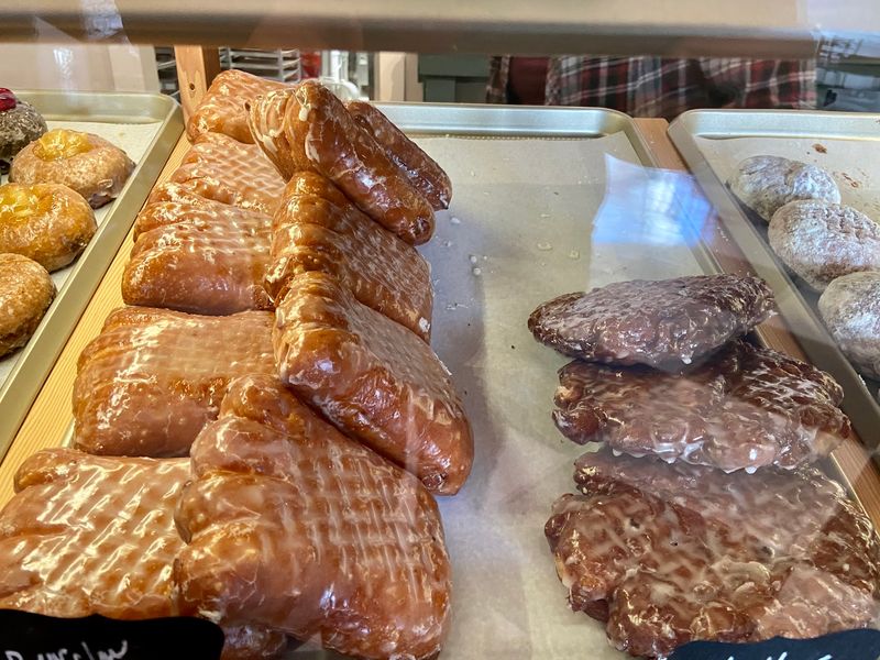 The Apple Fritter That Steals The Show