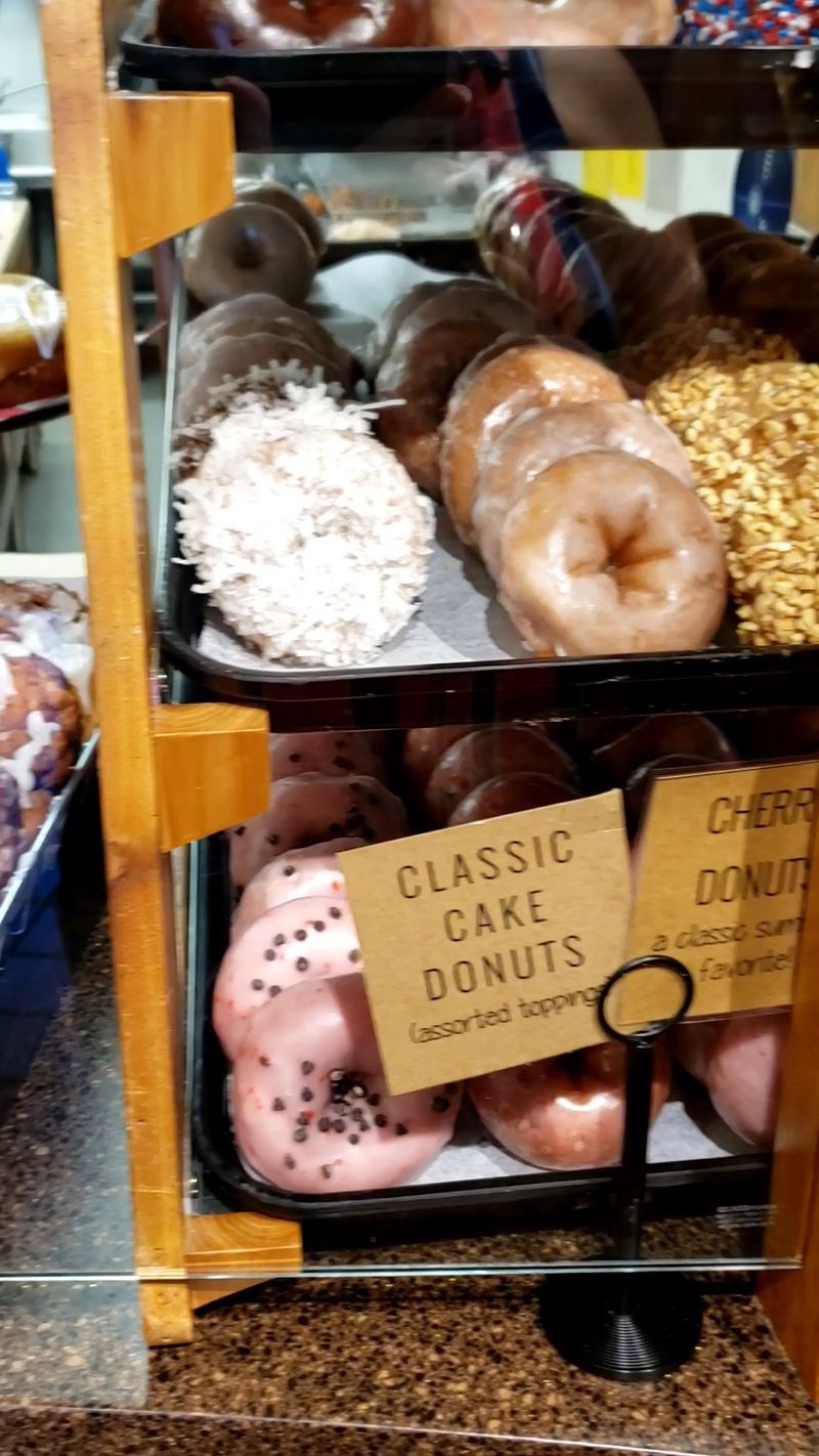 Apple Cider And Pumpkin Spice Donuts Mark The Season