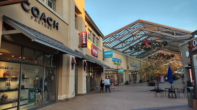 A Lehi Stop That Makes Shopping Feel Less Complicated