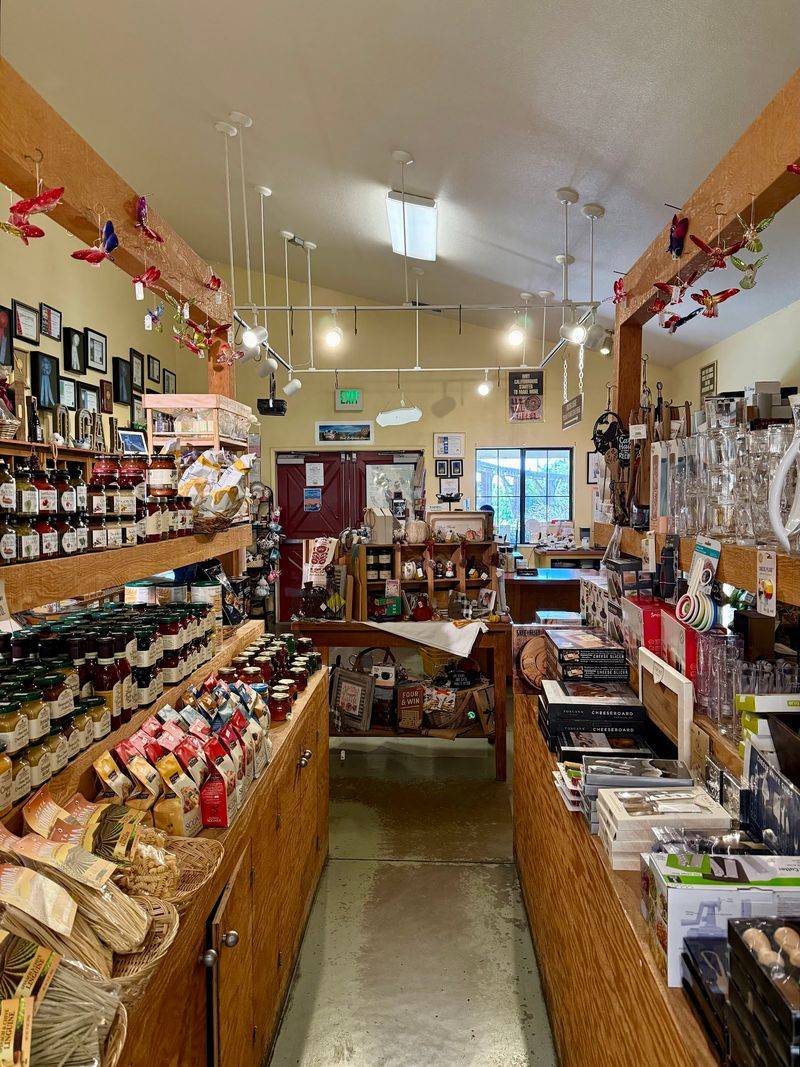 Oakdale Cheese & Specialties, Oakdale, CA