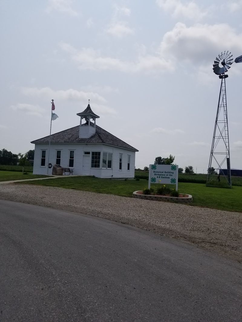 Wright County Stories And The One-Room Schoolhouse Connection