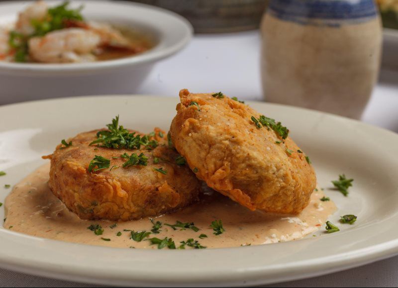 Share The Crab And Crawfish Cakes