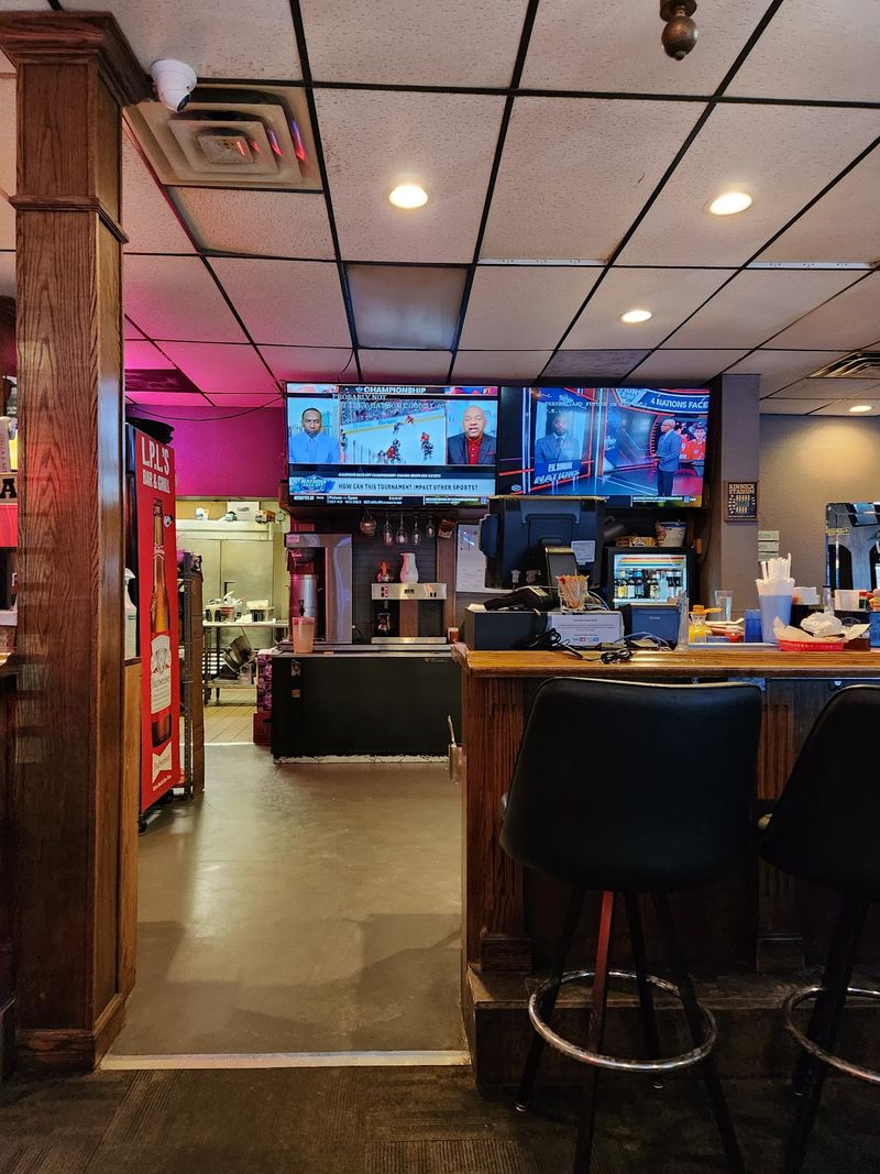 LPL's Restaurant & Pub, Council Bluffs