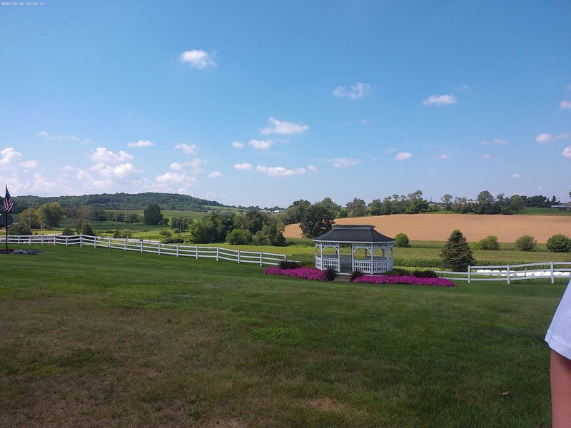 Making It a Day Trip Through Amish Country