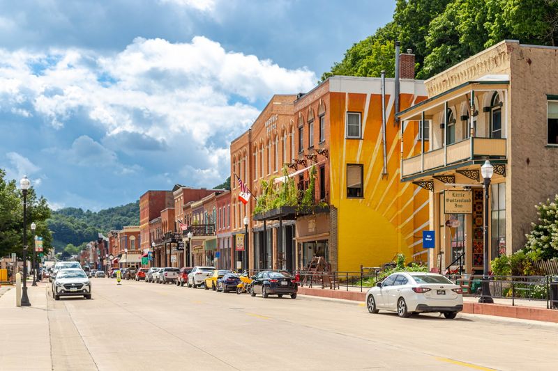 Fall Arts and Crafts Festival, McGregor