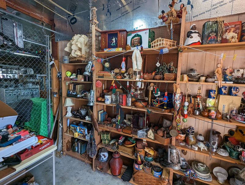 Thirty-dollar treasure-hunt economy