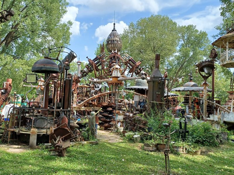 Dr. Evermor’s Forevertron