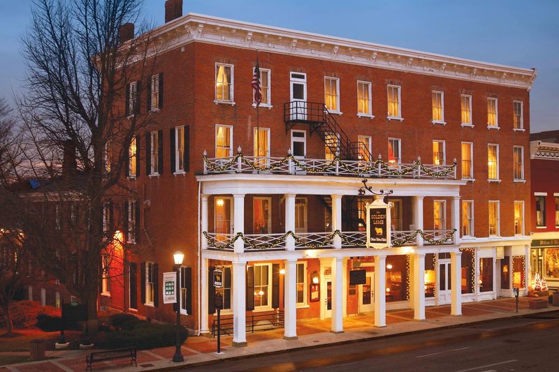 A Historic Inn Rooted in Downtown Lebanon