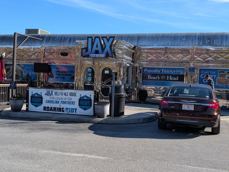 Jax 5th Avenue Deli & Ale House, Wilmington, NC