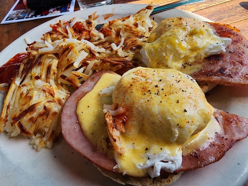 Bluebird Diner, Iowa City