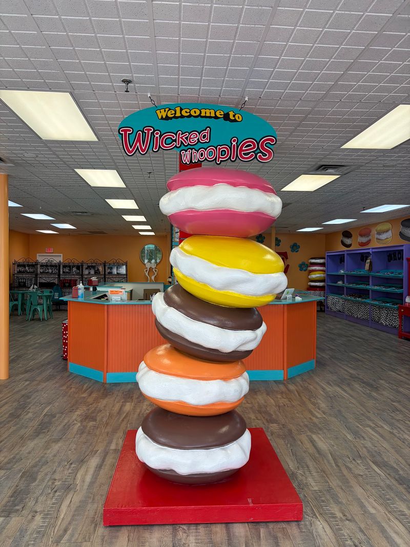 Wicked Whoopies