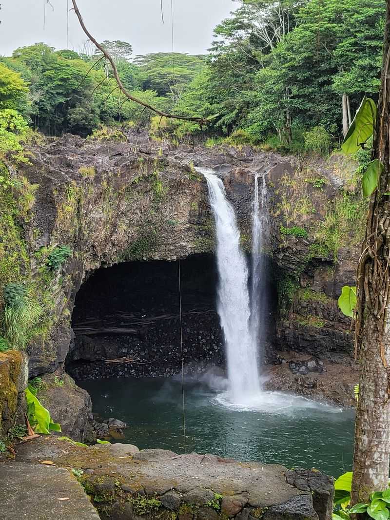 Rainbow Falls