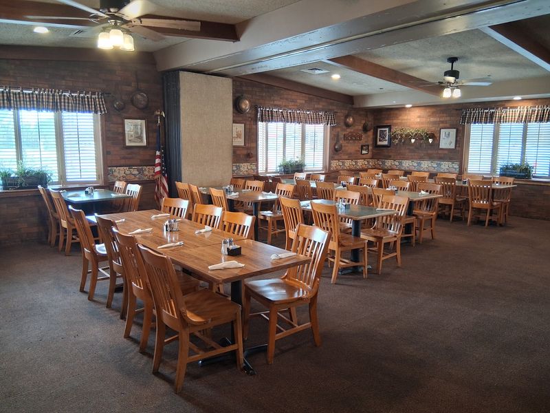 Spear's Restaurant & Pie Shop