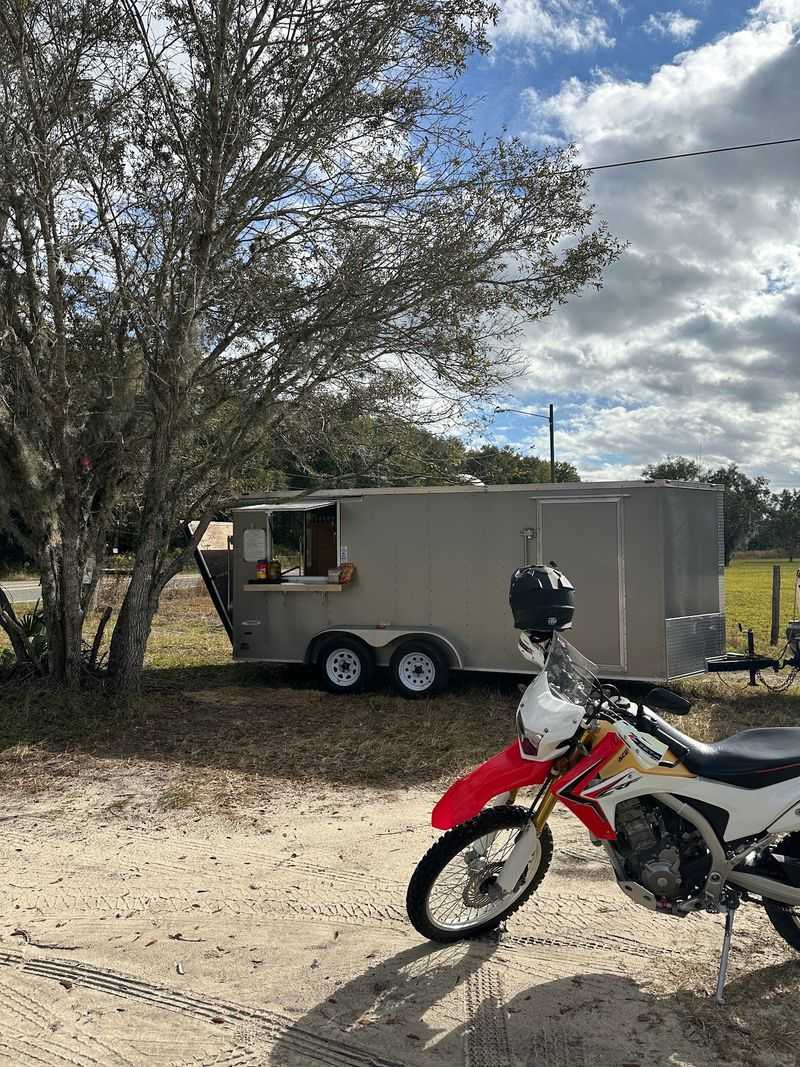 The Roadside Peanut & Snack stand, Eustis, FL