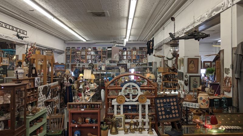 Silver City Trading Co. Antiques Mall