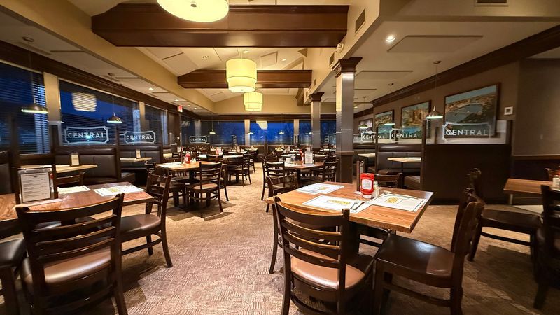 Central Diner & Grille