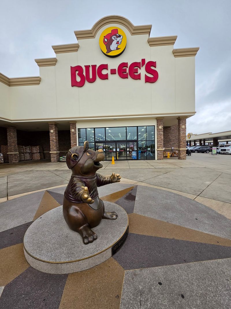 Where To Find Buc-ee's New Braunfels And What To Know Before Visiting