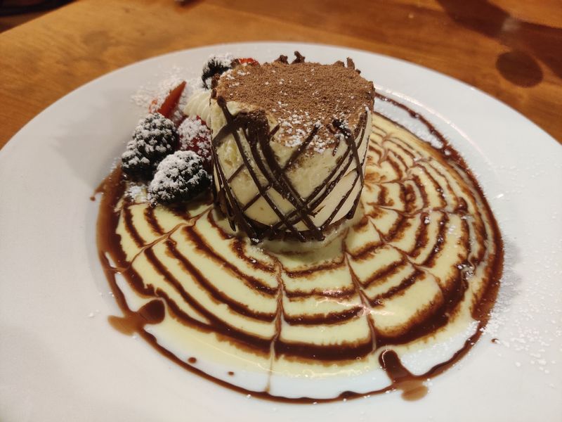 The Cheesecake Everyone Mentions
