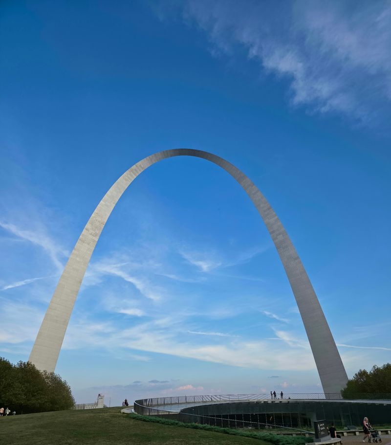 Eero Saarinen Dreamed Up A Curve Unlike Any Other