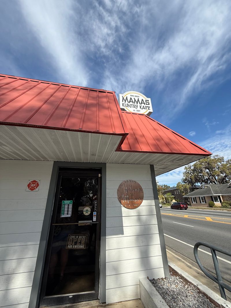 Small-Town Roots in the Historic District