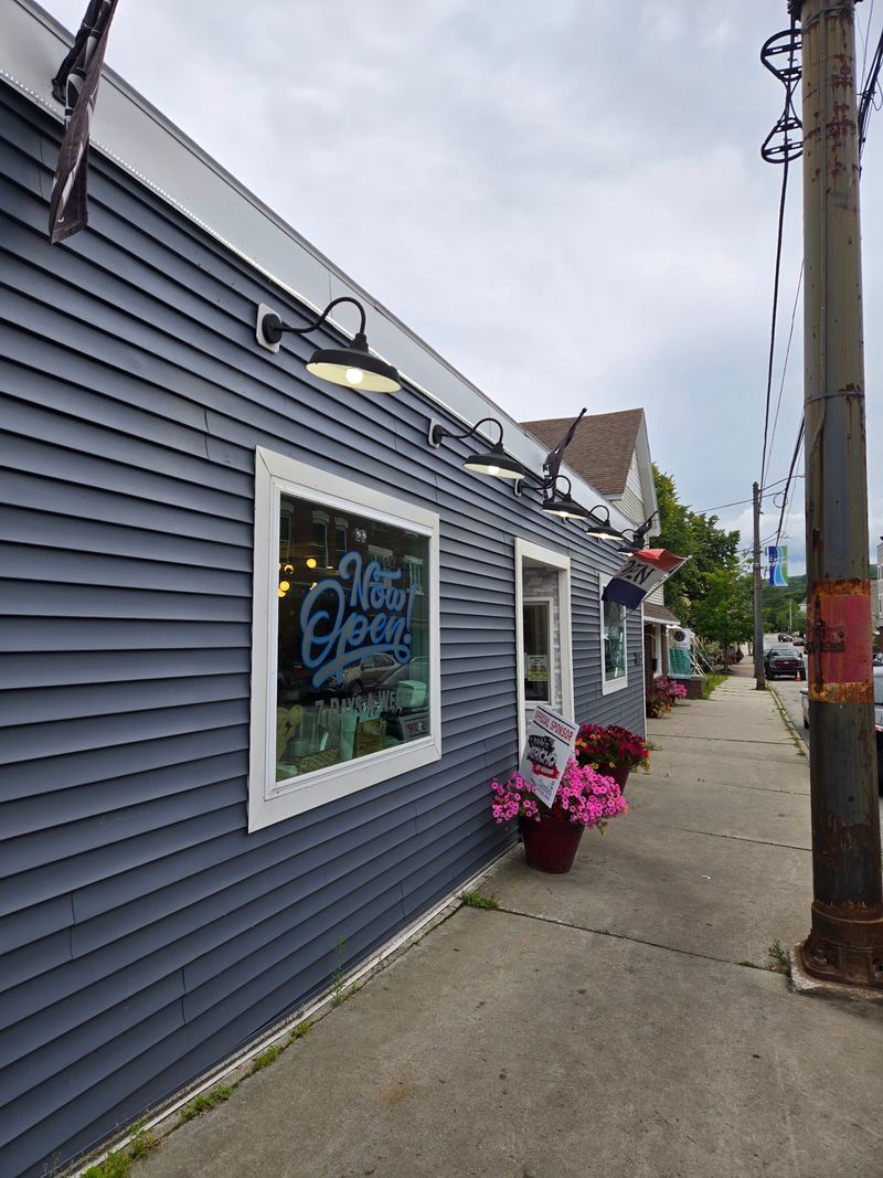 The Downtown Location Makes A Convenient Meal Stop