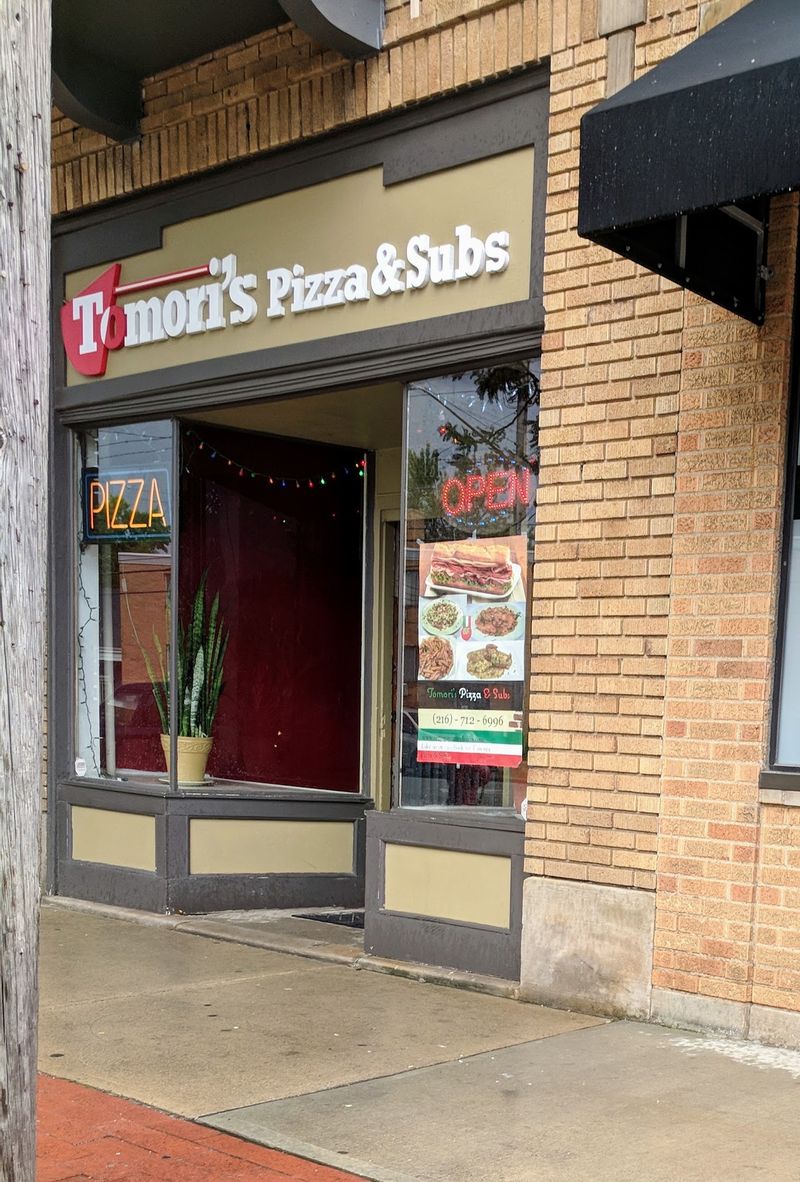 Tomori's Pizza & Subs