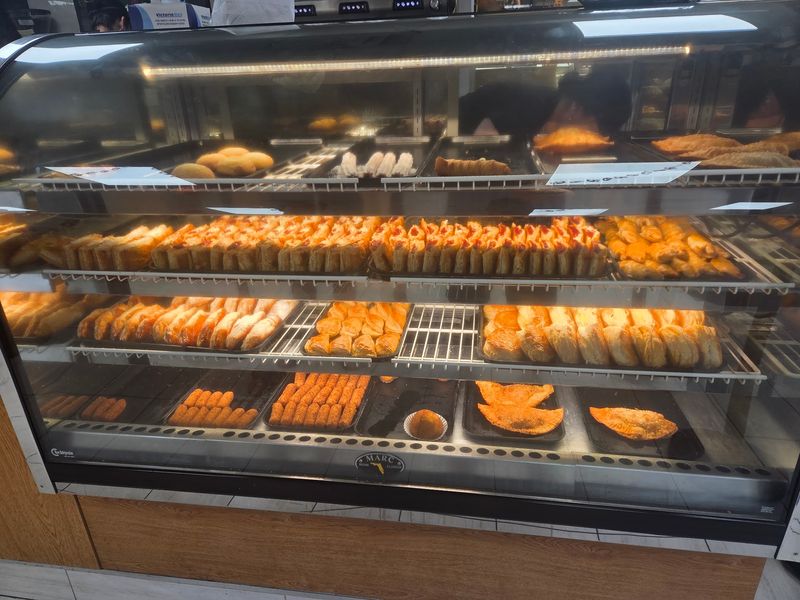 Angelitos @ La Caridad Bakery, Tampa, FL
