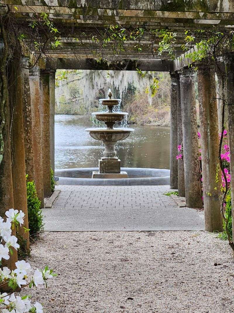 Airlie Gardens