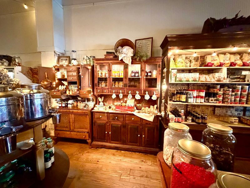 Honey And Maple Syrup Earn Pantry Space