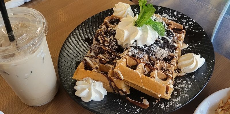 Prices, Payments, And Smart Visit Tips
