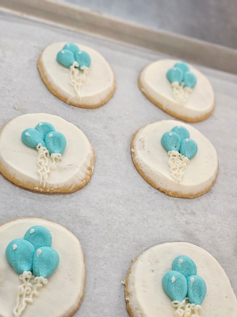 Small Treats Make A Big Case For Stopping By
