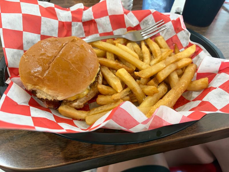 The Homer's Classic Burger Keeps Things Simple