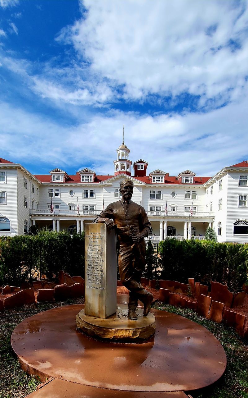History Buffs Get Their Own Deep-Dive Tour
